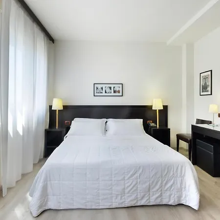 Hotel Mosaico Rávena