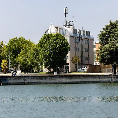 ホテル Mosaico 3*